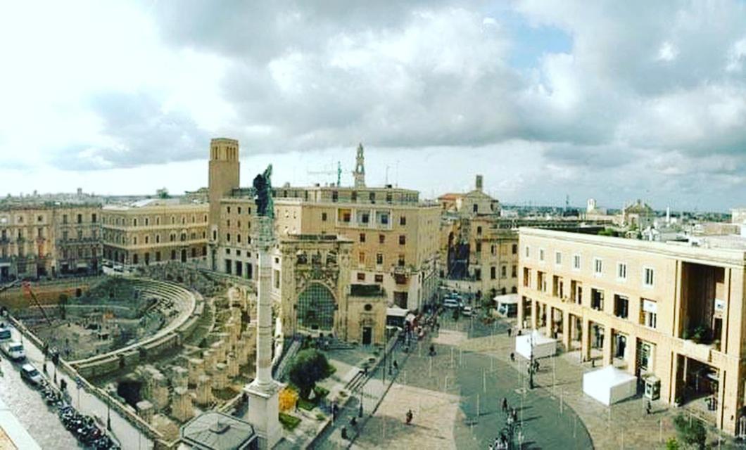B&B Degli Artisti Suite Lecce Luaran gambar