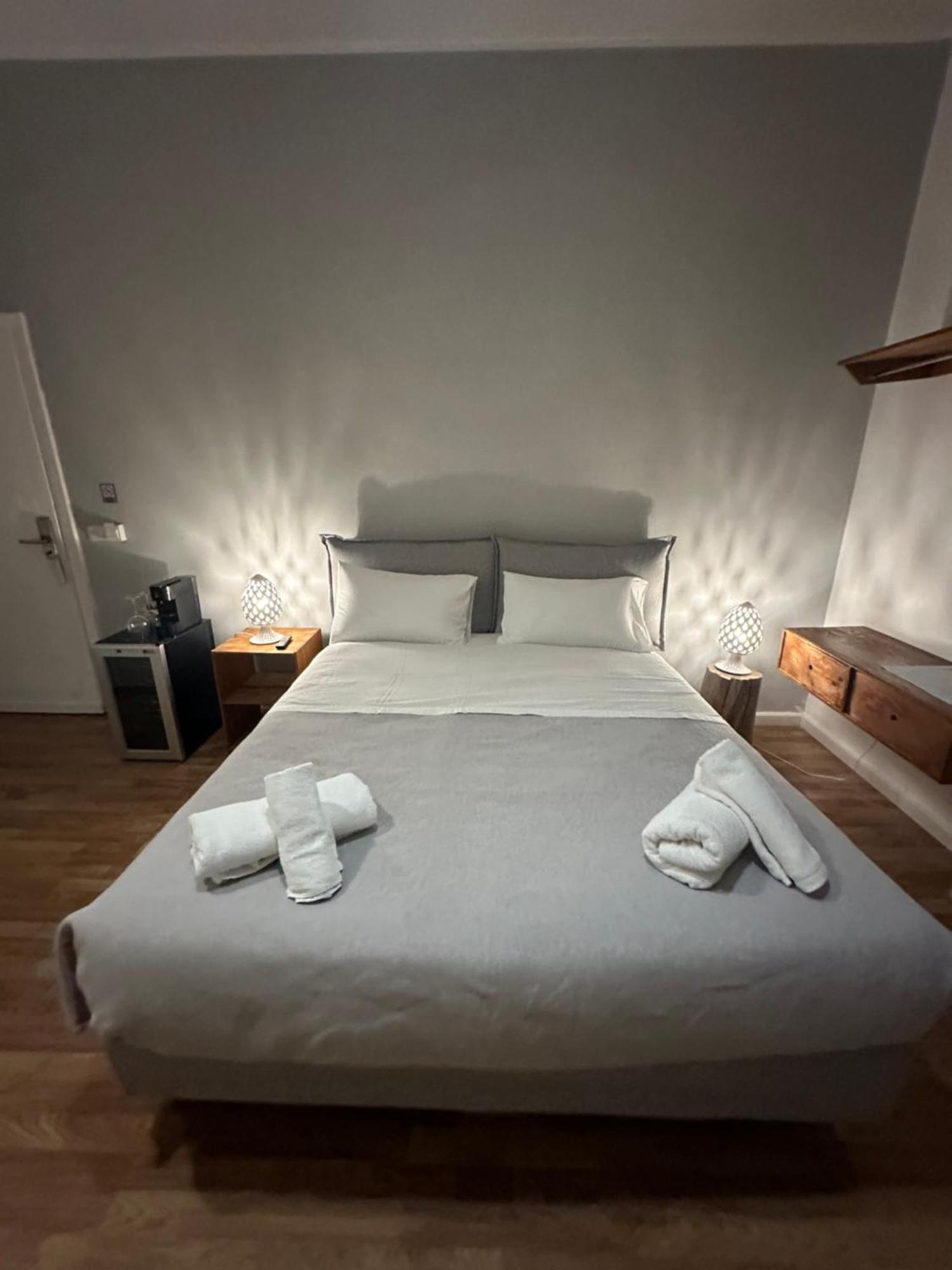 B&B Degli Artisti Suite Lecce Luaran gambar