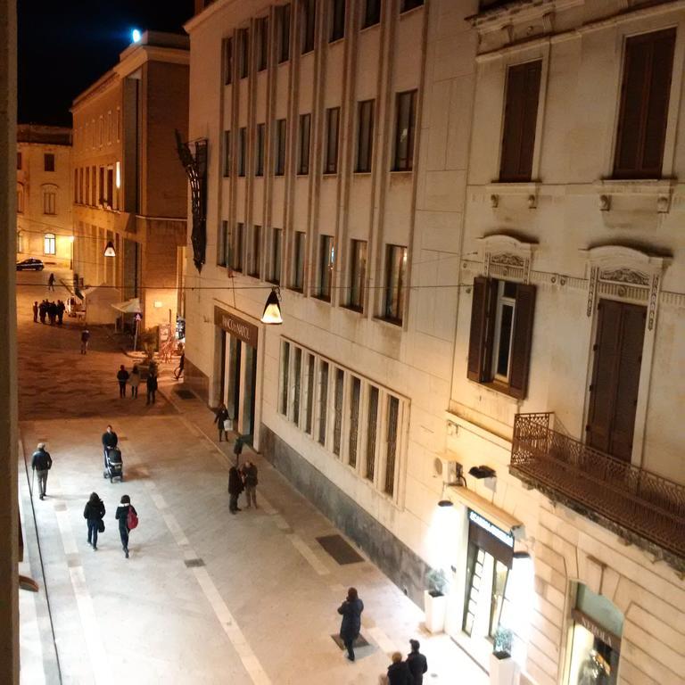 B&B Degli Artisti Suite Lecce Luaran gambar