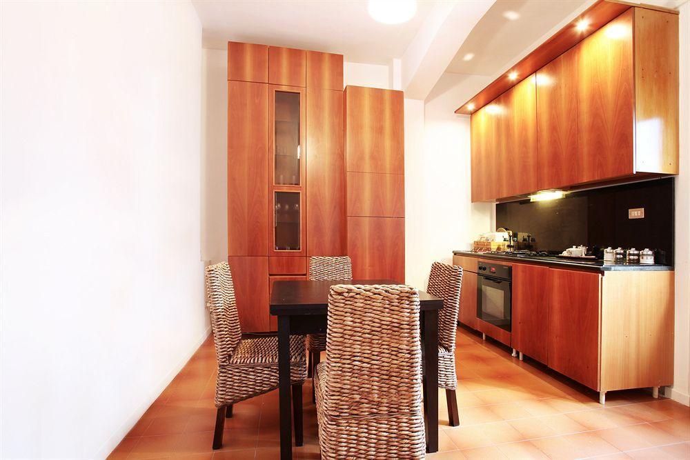 B&B Degli Artisti Suite Lecce Luaran gambar