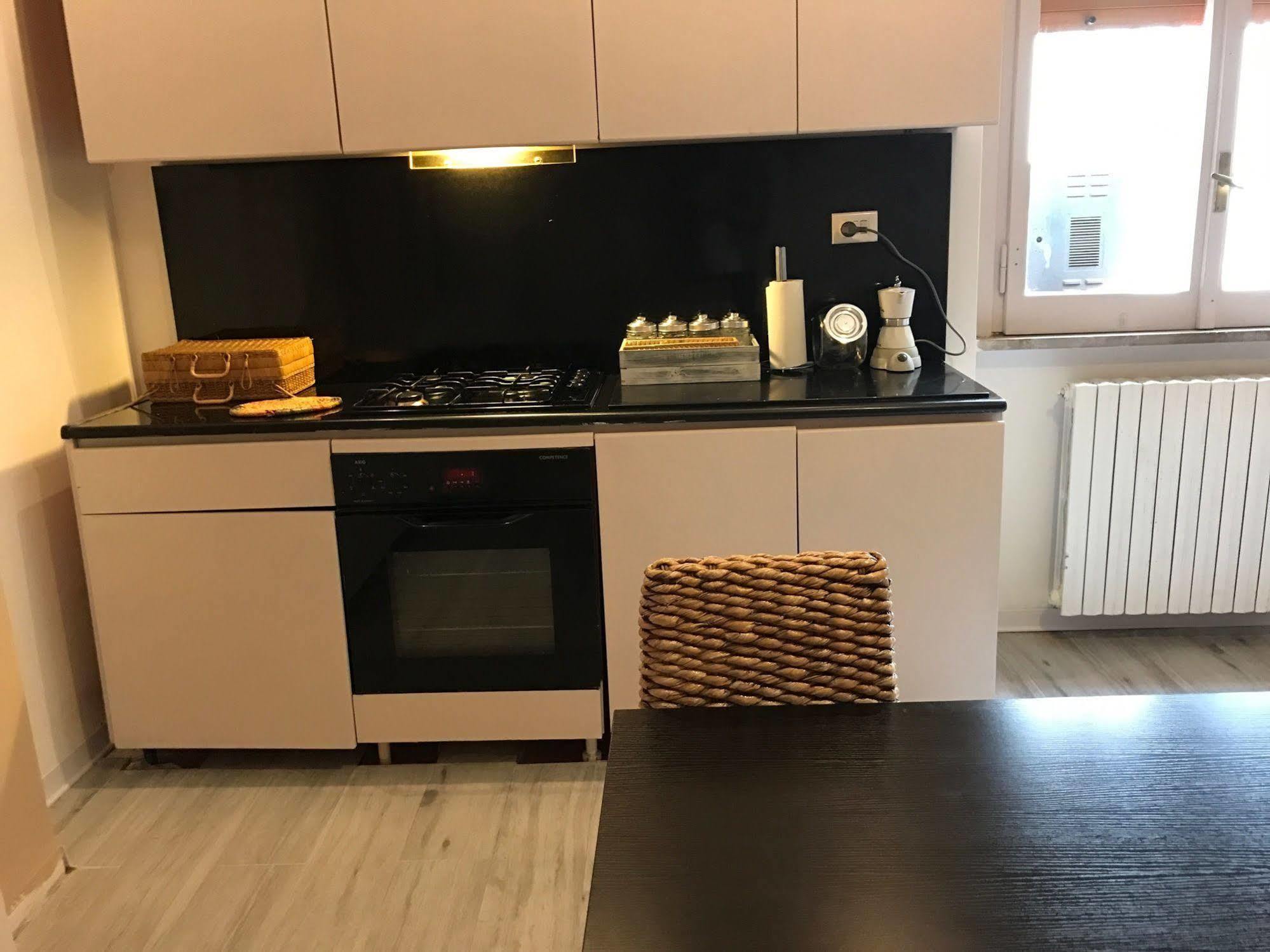 B&B Degli Artisti Suite Lecce Luaran gambar